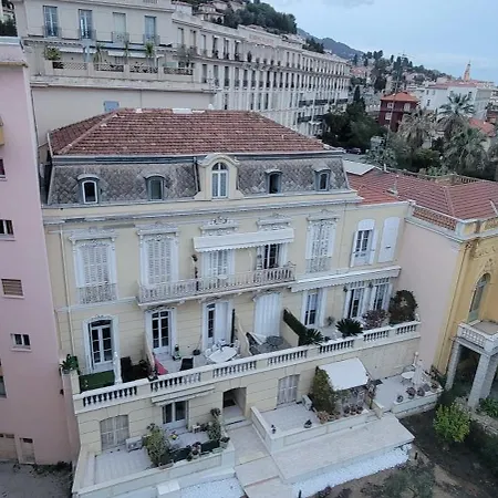 2 Pieces Centre Jardin Bioves 4 Nuits Minimum * Menton