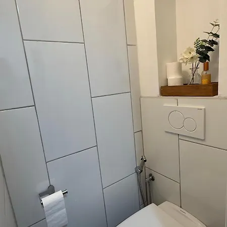 Апартаменты 2 Pieces Centre Jardin Bioves Ментона