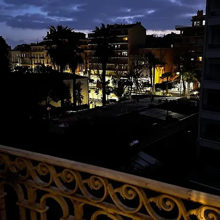 2 Pieces Centre Jardin Bioves Appartement